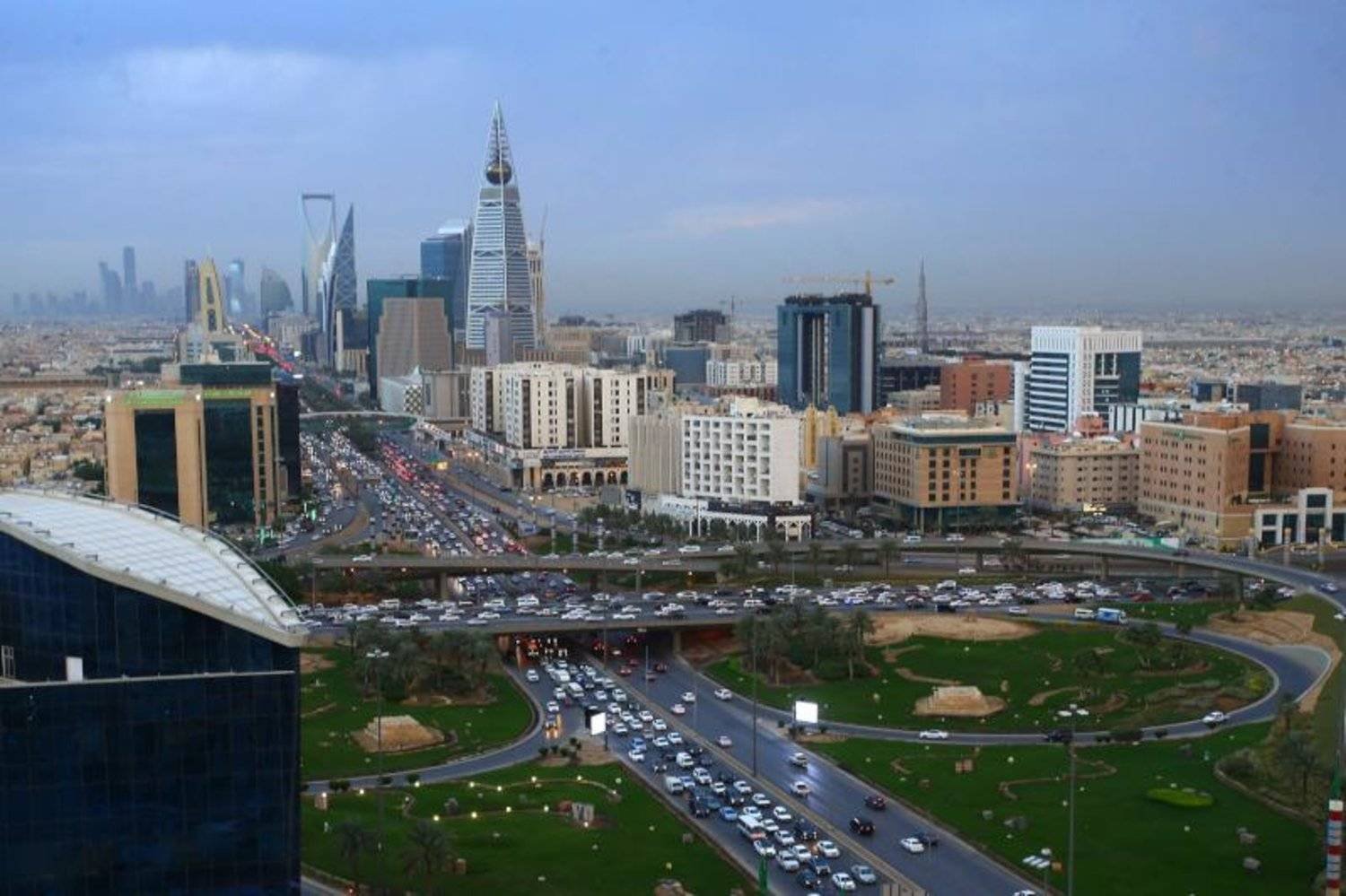«موديز» تؤكد تصنيف السعودية عند «إيه 1» مع نظرة مستقبلية إيجابية «موديز» تؤكد تصنيف السعودية عند «إيه 1» مع نظرة مستقبلية إيجابية